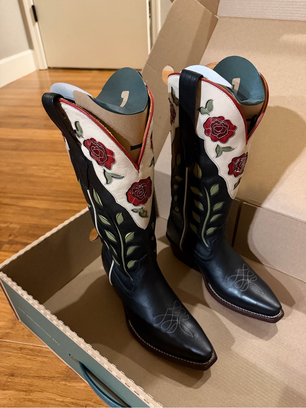 Tecovas Annie Roses Western Boots